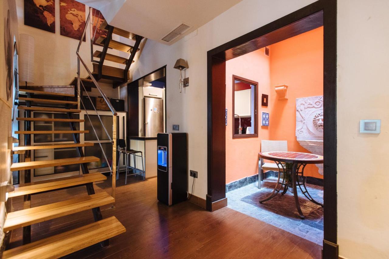Divi Apartments Villa Reyes 2 Seville Exterior photo